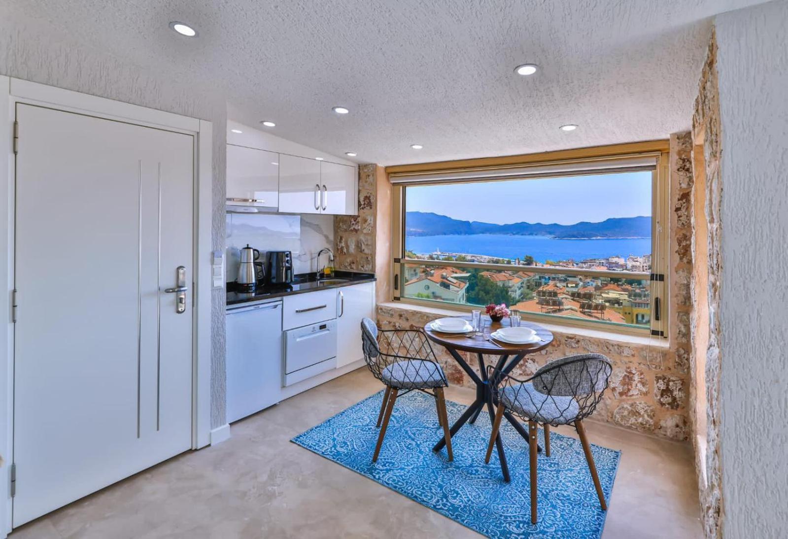Hediye Hanim Suit&Apart Aparthotel Kaş Esterno foto