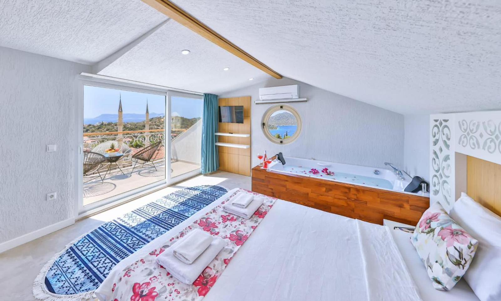 Hediye Hanim Suit&Apart Aparthotel Kaş Esterno foto